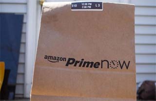 ITALY - Milan celebrates Christmas in advance with Amazon Prime Now amazonprime