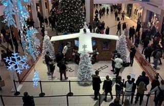 UK - Intu makes virtual reality an absolute reality with new Christmas experience intu