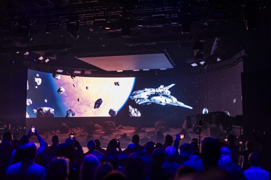 HUNGARY - CASE STUDY: FROM EMPTY HANGAR TO AWARD-WINNING IMMERSIVE EVENT KMA0879 2